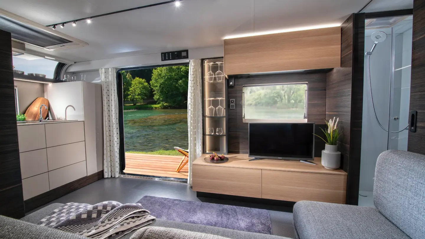 Astella 704 HP Çekme Karavan resim galerisi