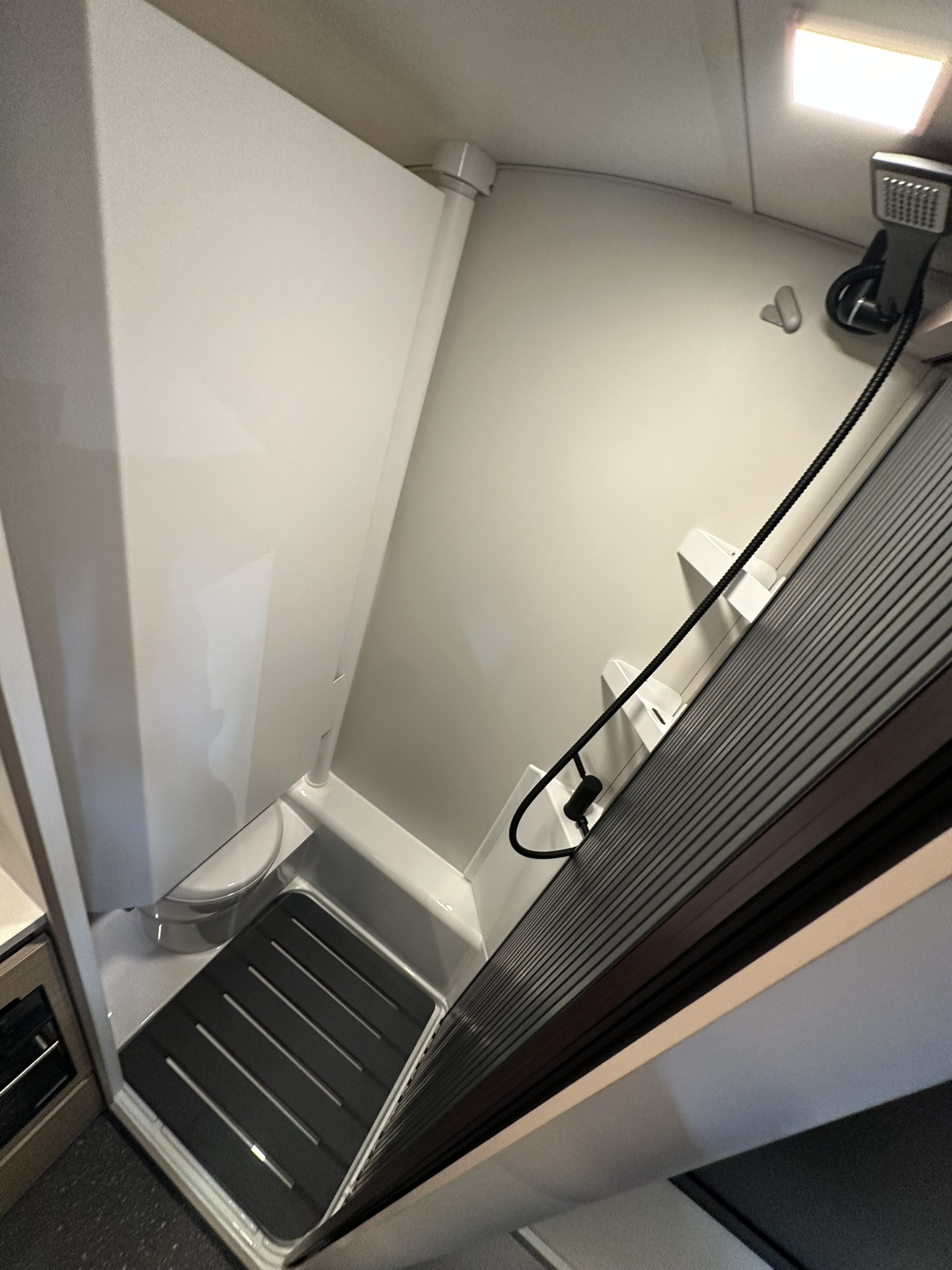 Duş Zemini Kaymaz Mat