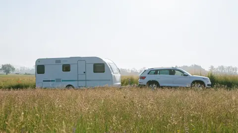 ADRIA ASTELLA 704 HP Çekme Karavan
